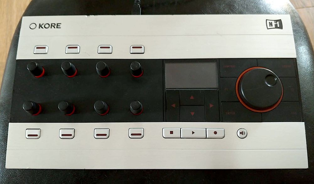 Kore 2 Native Instruments controller
