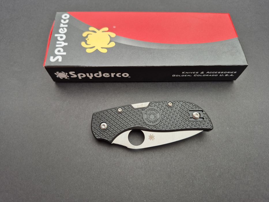 Сгъваем нож Spyderco Chaparral Lightweight Lockback C152PGY
