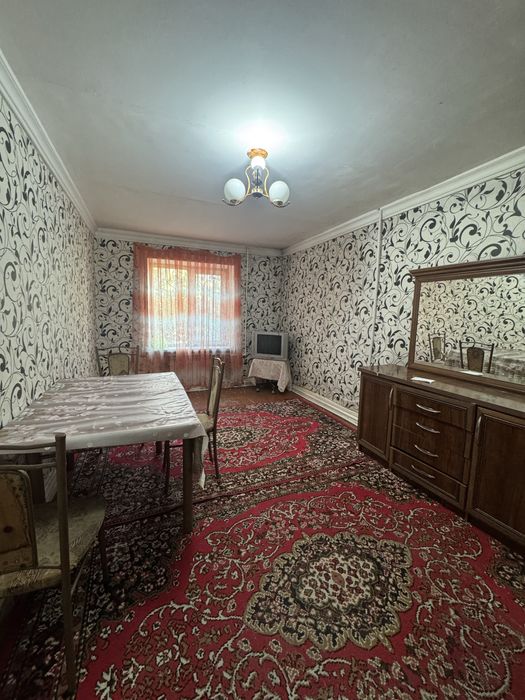 1 хонали 2 этаж Согдиана Париж