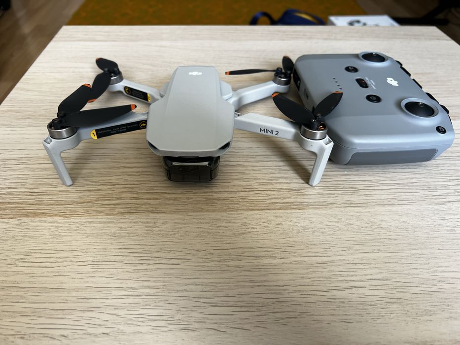 Drona Dji mini 2