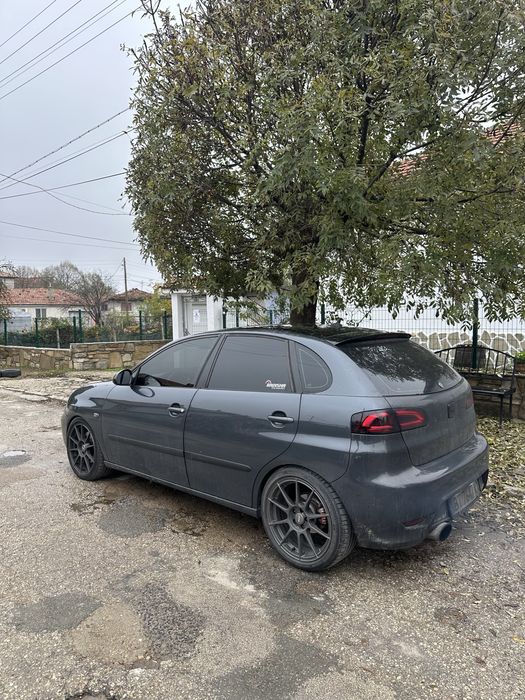 Продавам пружини за ибиза 6л