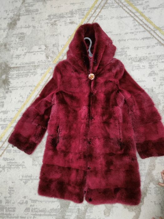 Продам норковую шубу