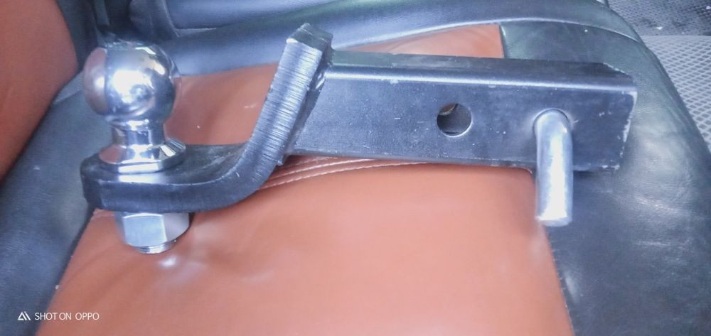 Срочно продам фаркоп универсальный