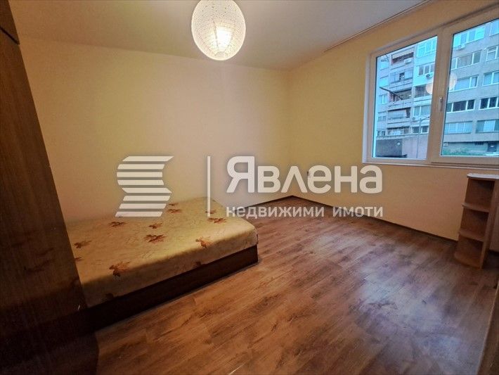 Дава се под наем Двустаен апартамент в Варна, Зимно кино Тракия - 60 кв.м за 307 € - Снимка #2