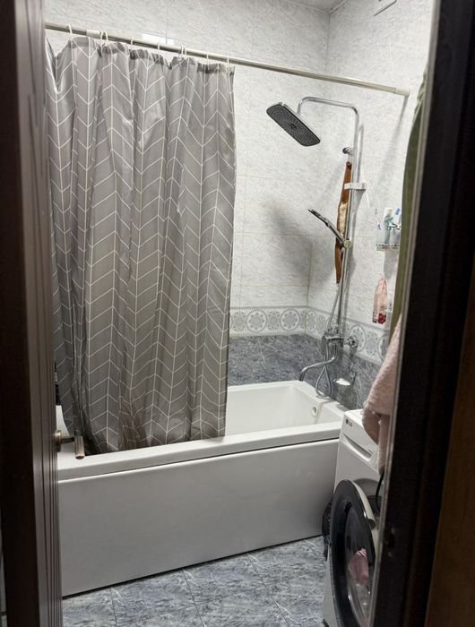 Квартира продаётся Чиланзар 21 квартал 1в2/3/4 балкон 1,5*6 базарчик