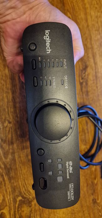 Logitech Z 906 fără  telecomanda