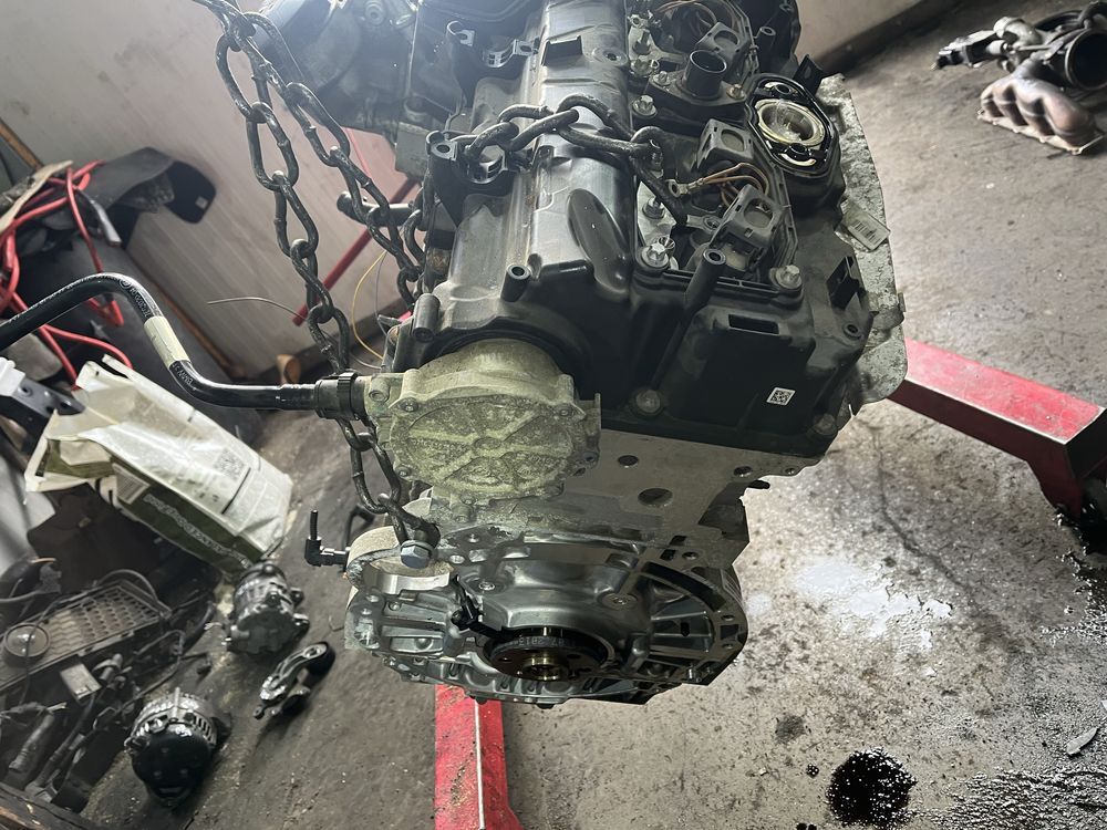 Двигател бмв ф30 2.0и 184 Н20Б20Б ( dvigatel bmw n20b20b 2.0i 184 )