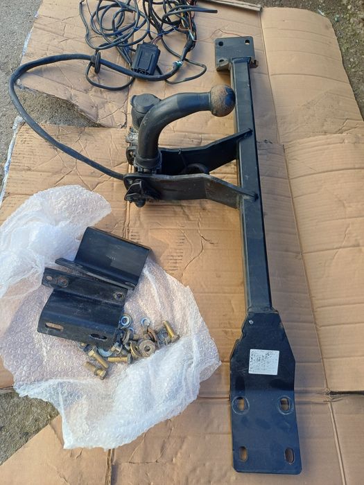 Cârlig remorcare bmw e60 e61