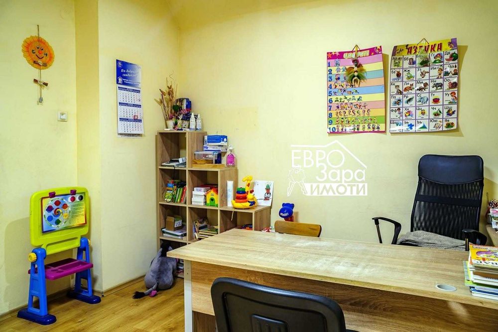 Дава се под наем Магазин в Стара Загора, Център - 70 кв.м за 382.5 € - Снимка #2