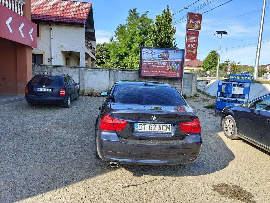 Vând BMW e90 320D