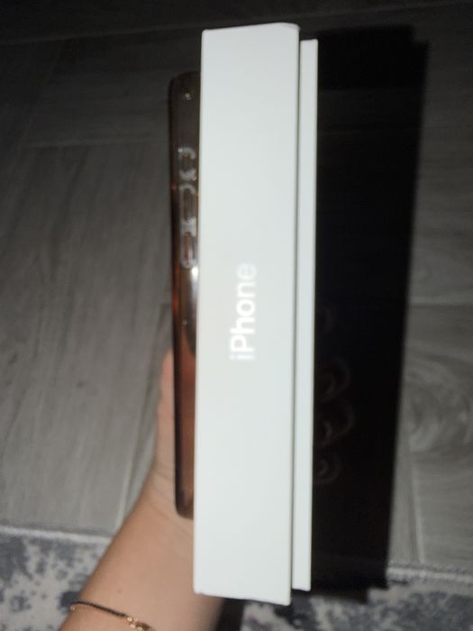 iPhone 15 Pro Max White Titanium 512 GB deblocat