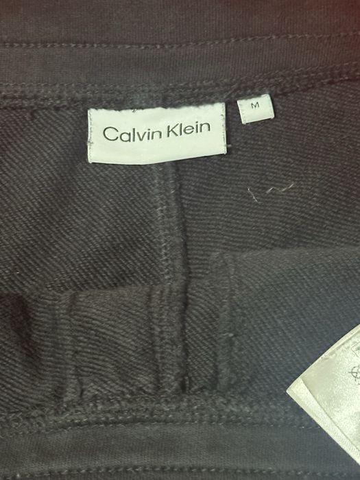 Trening Calvin Klein în stare perfectă