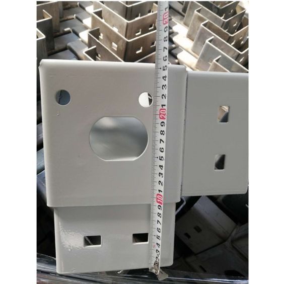 Cadre de container modular demontabile pe suruburi case hale carport