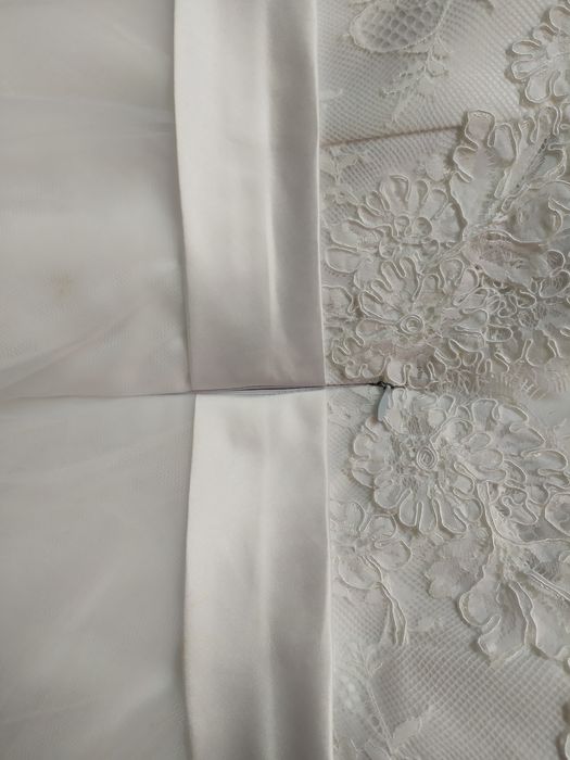 Rochie mireasa noua, nepurtata (castigata)