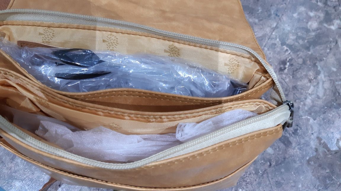 Продам сумки из натуральной телячьей кожи.