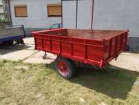 Remorca tractor basculabila