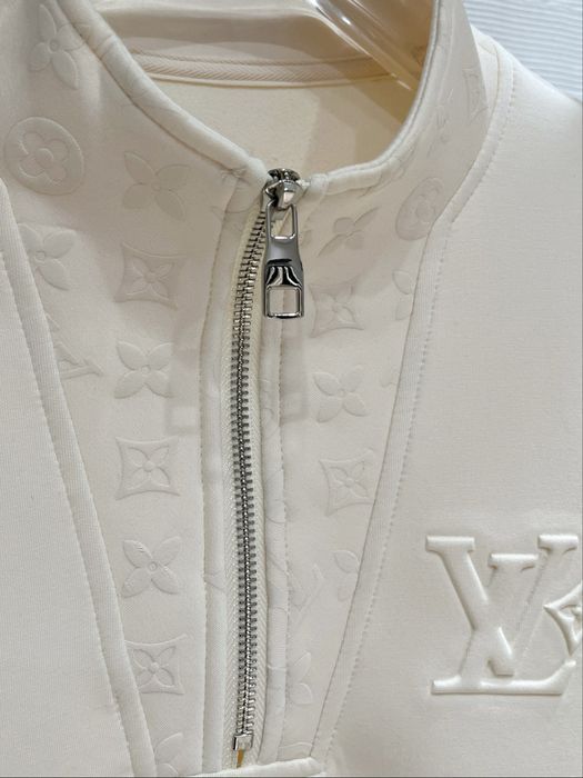 Bluza Louis Vuitton , calitate premium , pe comanda , noua , M