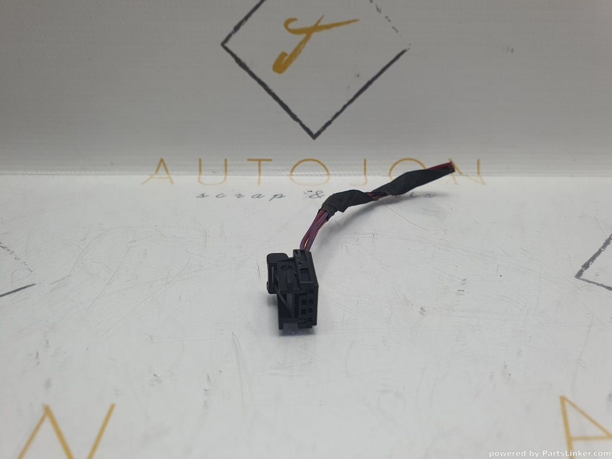 Mufa conector 4 pini VOLKSWAGEN PASSAT (362) [ 2010 - 2014 ] TDI (CFFB) 103KW|140HP 15634611 OEM 9024537A