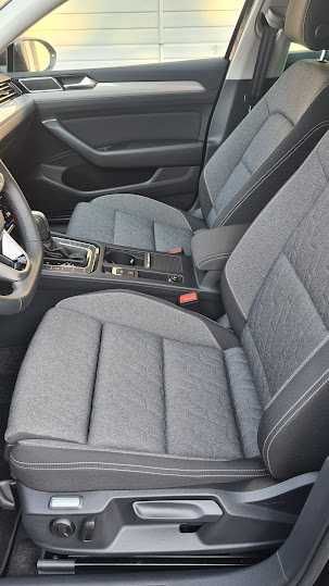 Volkswagen Passat Variant 1.5 TSI DSG Business
