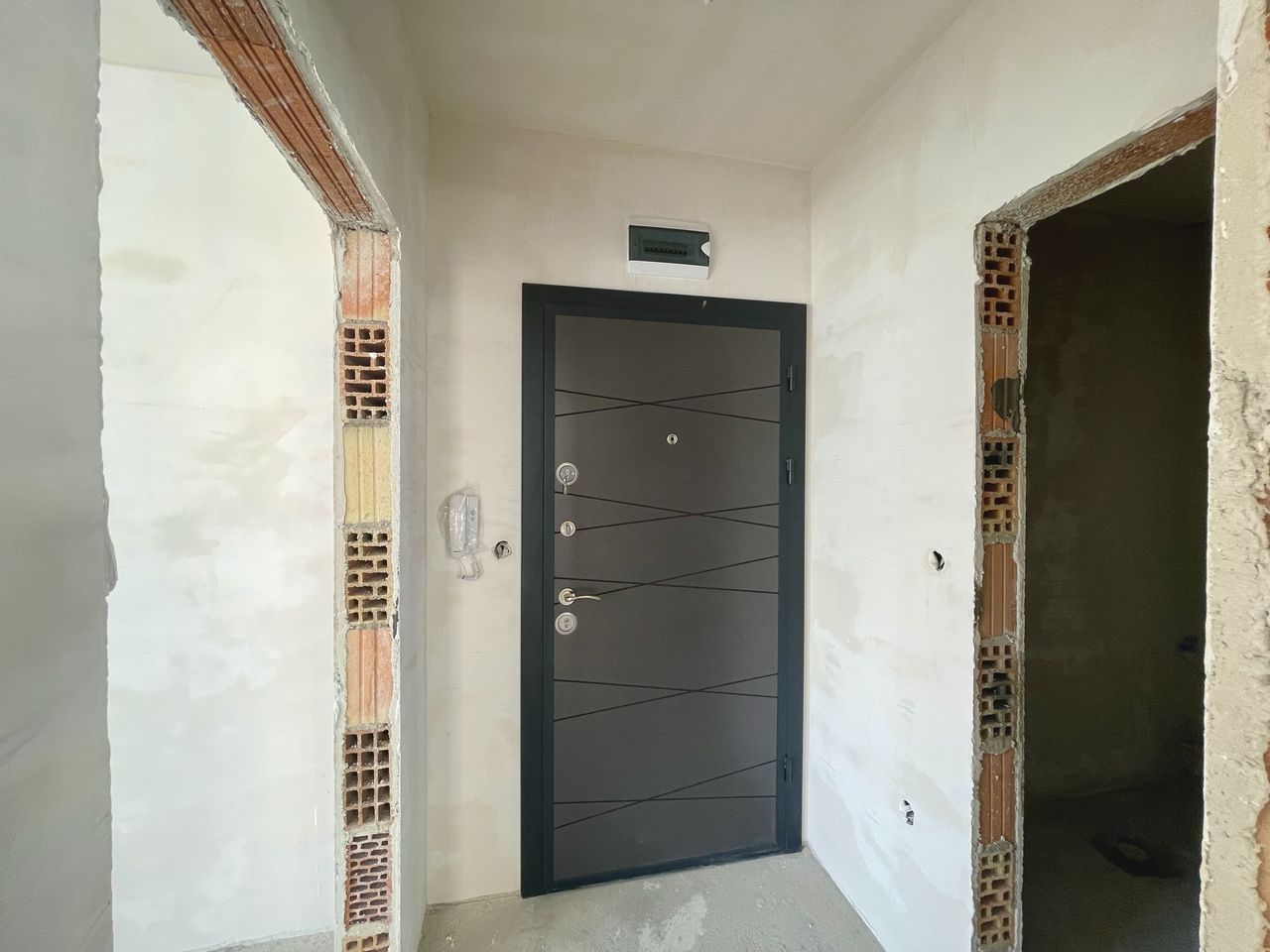 Продава се Двустаен апартамент в к.к. Дюни - 50 кв.м за 1350 €/кв.м - Снимка #7