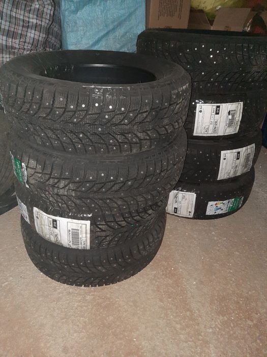 Новые шины зимние. Шипованные, мягкие: 205/60/16, 225/60/17, 225/60/18