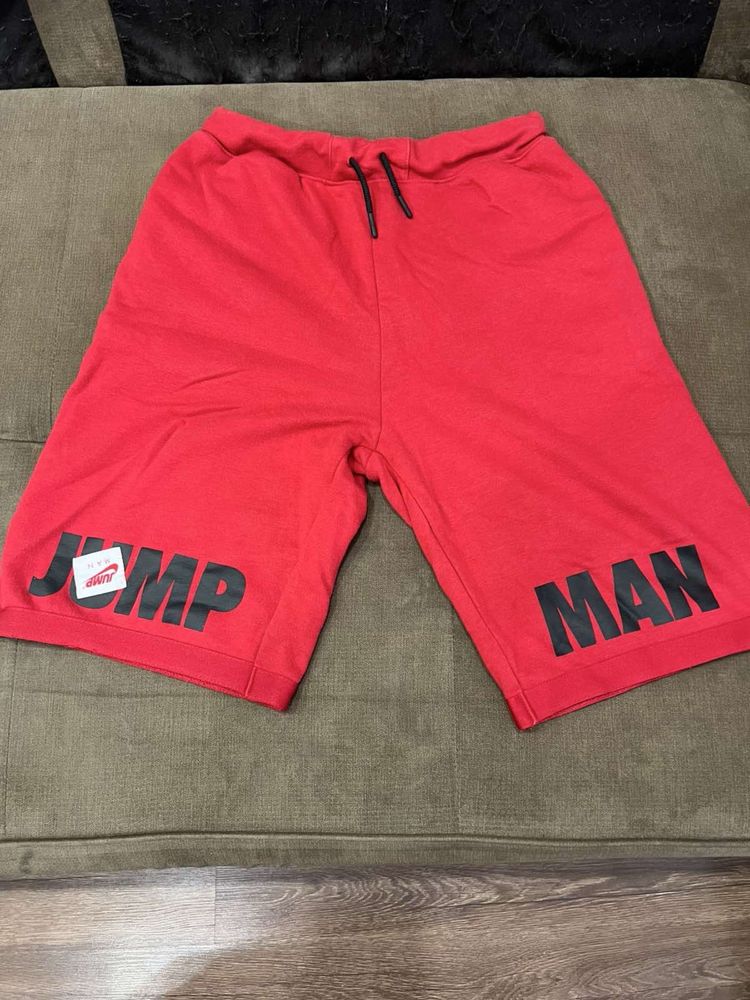 Guess , Armani , Jordan, Replay ,