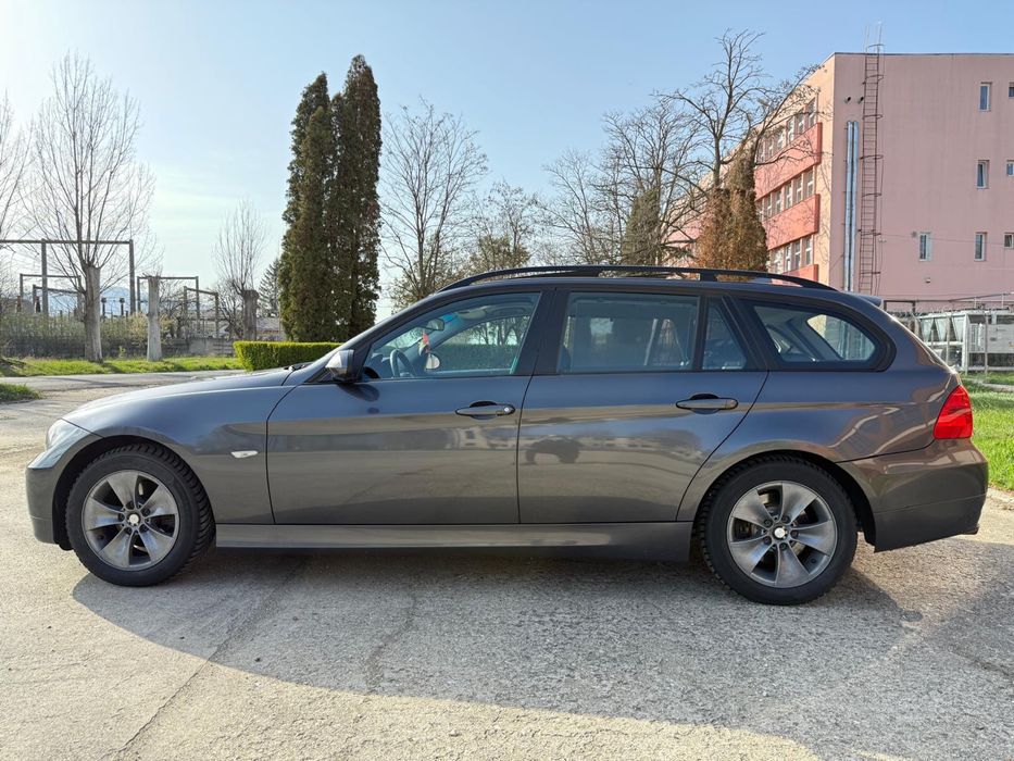 BMW 320d e91 panoramic.