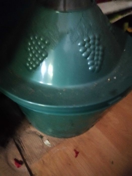 Vand butoi de vin MANTZARIS 260 litri, damigene sticla