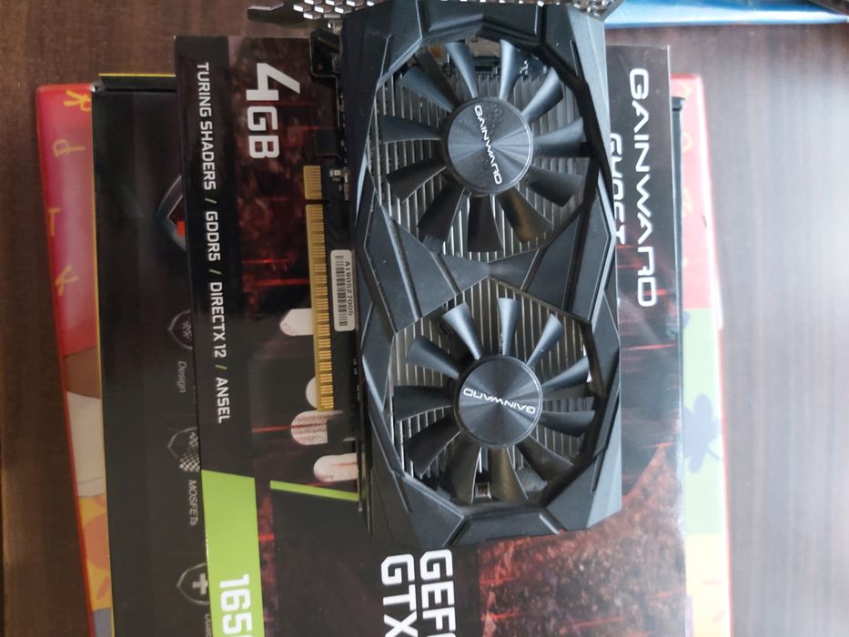Видеокарта Nvidia GeForce GTX 165O 4 gb Intel (R) Graphics 4600 (113MB