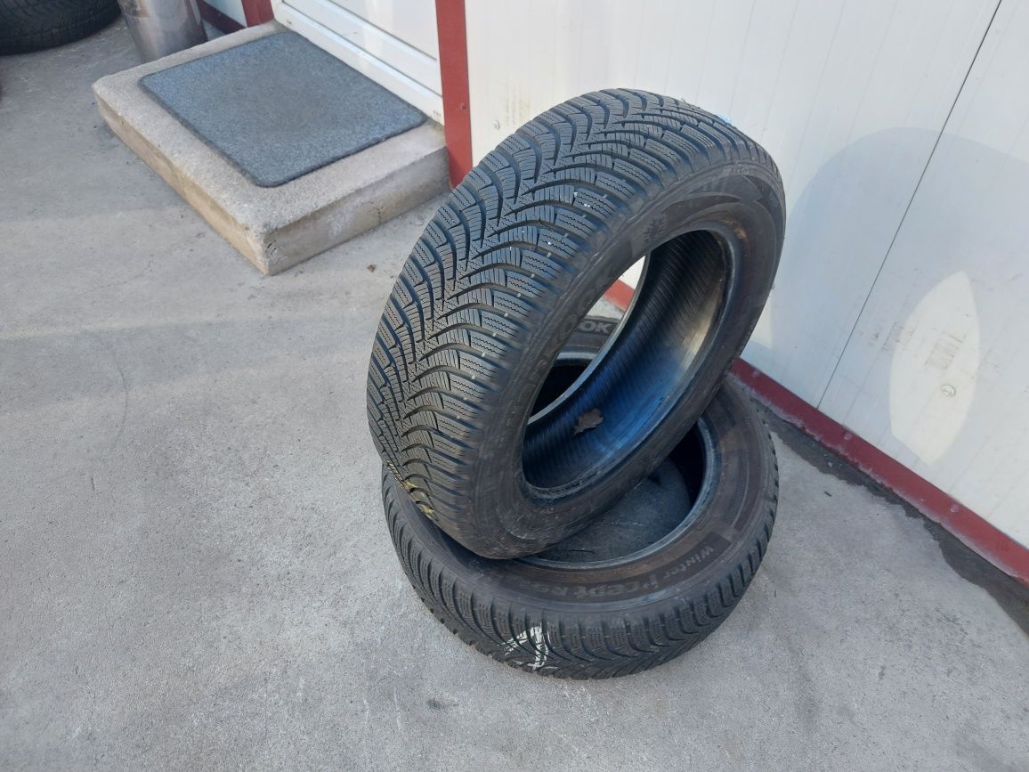 125 lei bucata! Doua anvelope M+S 195 60 16 Hankook