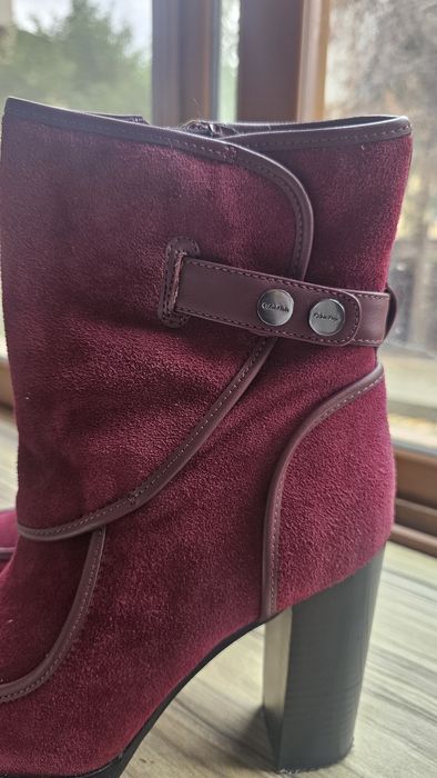 Боти Calvin Klein в актуално бордо