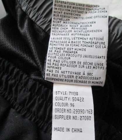 H2O нови, с етикет черни шорти размер L.