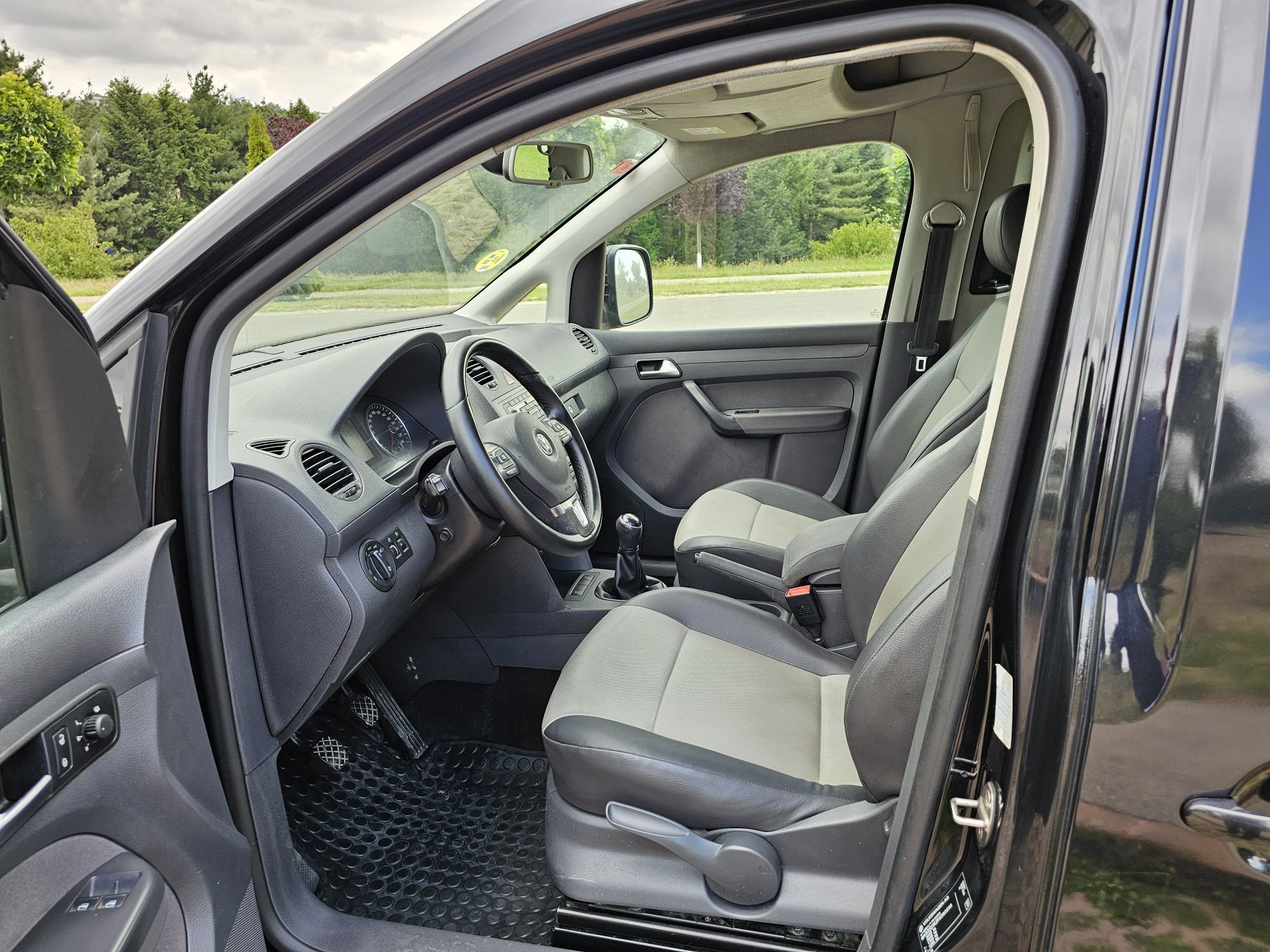 Volkswagen Caddy Maxi An 2015 7 locuri