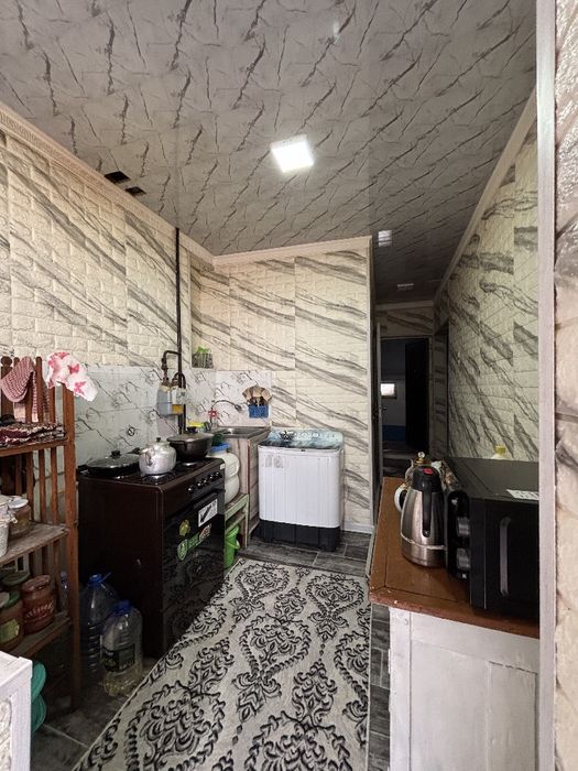 квартира 2/2  2 етаж 2 хонали ремоти билан