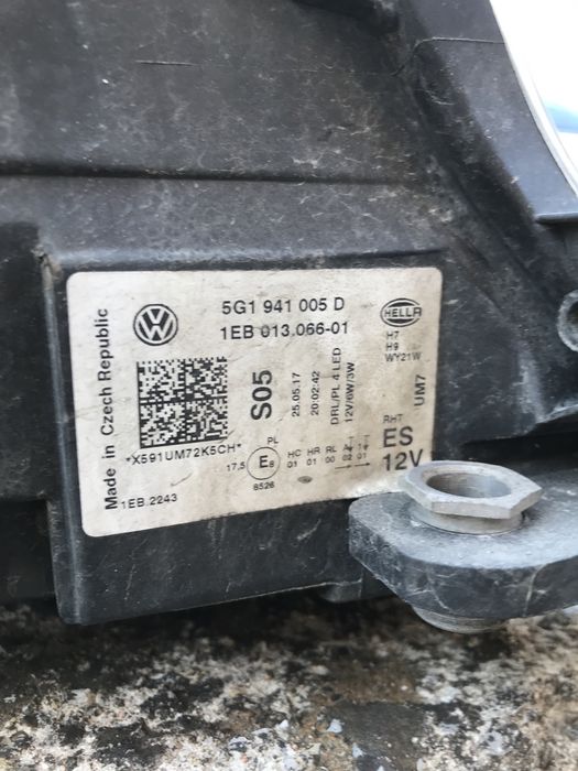 Оригинален ляф фар за Голф 7