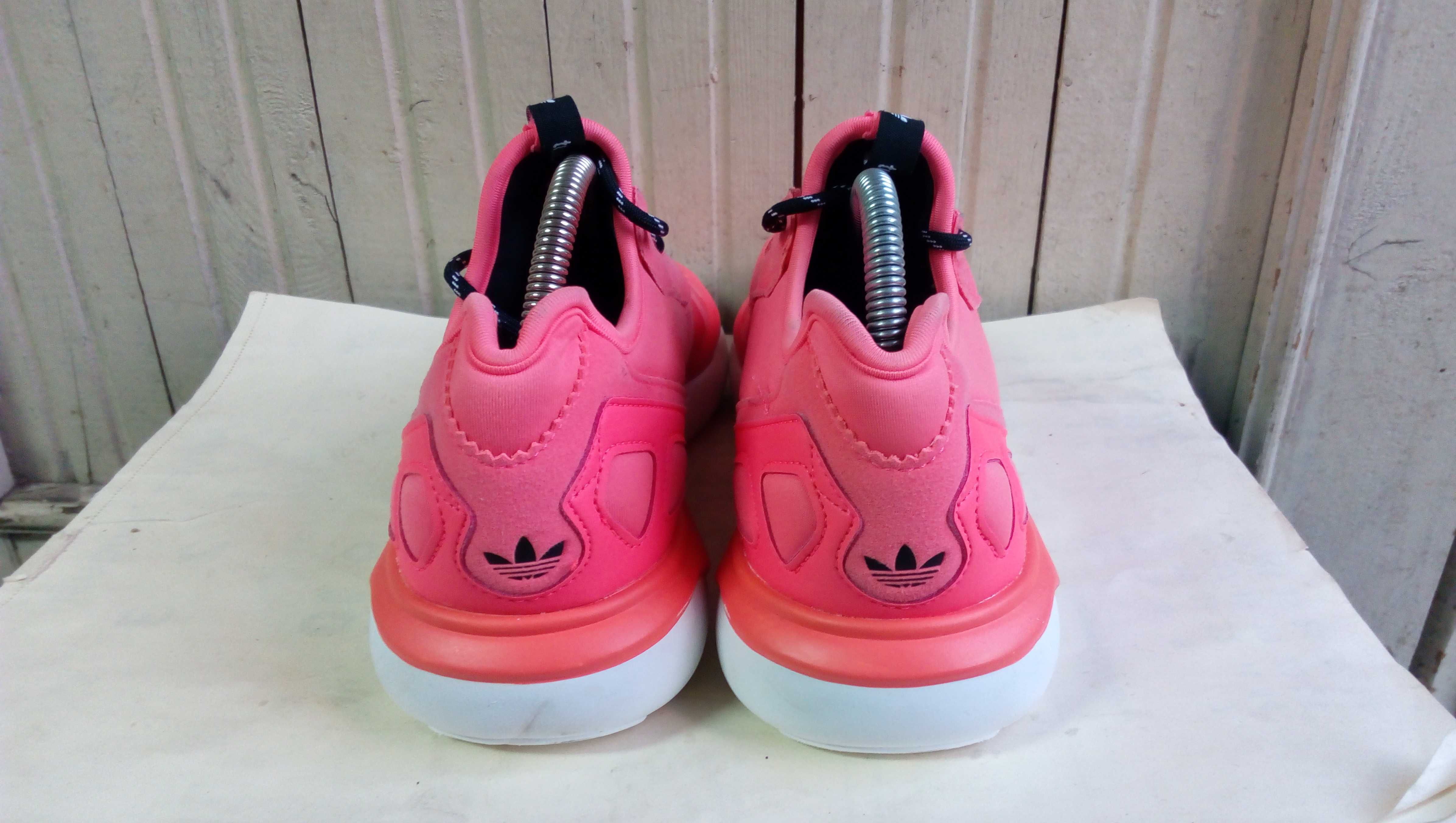 ''Adidas Tubular Runner''оригинални маратонки 39 номер