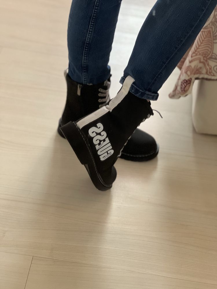 Боти GUESS оригинални 40 н