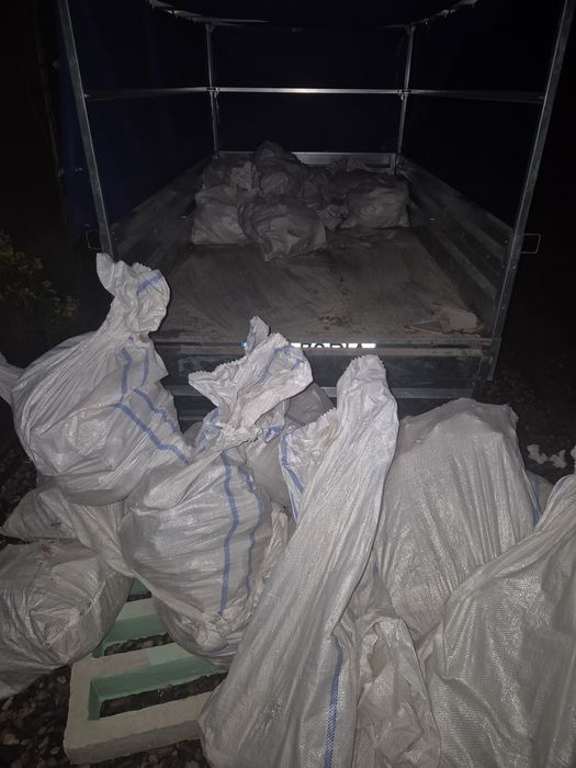 Servicii Gradinarit si Curatenie Outdoor (Exterior) Transport moloz