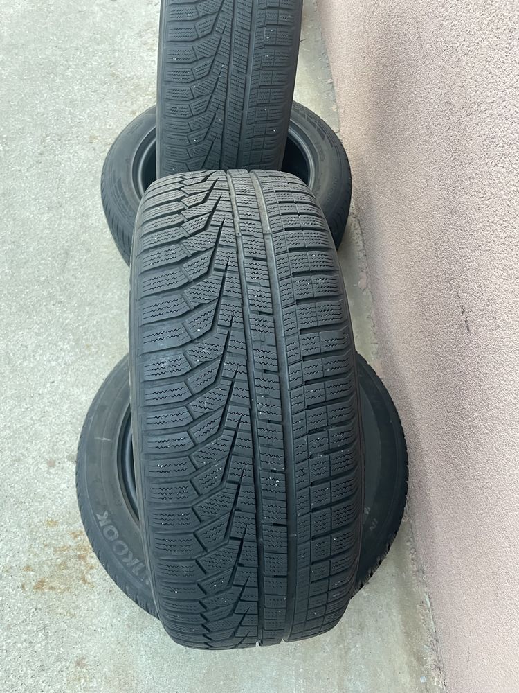 4бр зимни гуми HANKOOK WINTER ICEP EVO2 SUV/235/55/R18