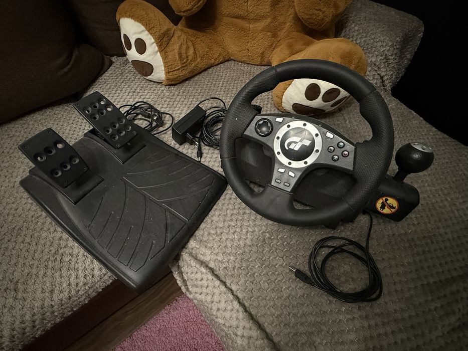 Volan Logitech Driving Force GT 250 Lei