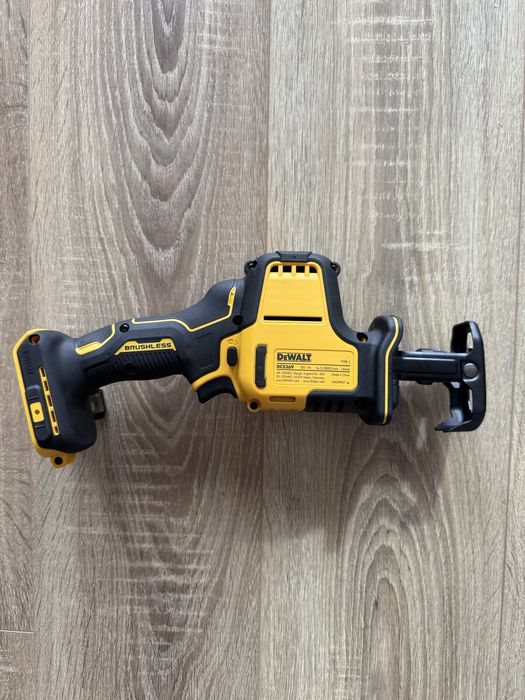 DeWALT Fierastrau sabie DCS 369, nou, fara acumulator