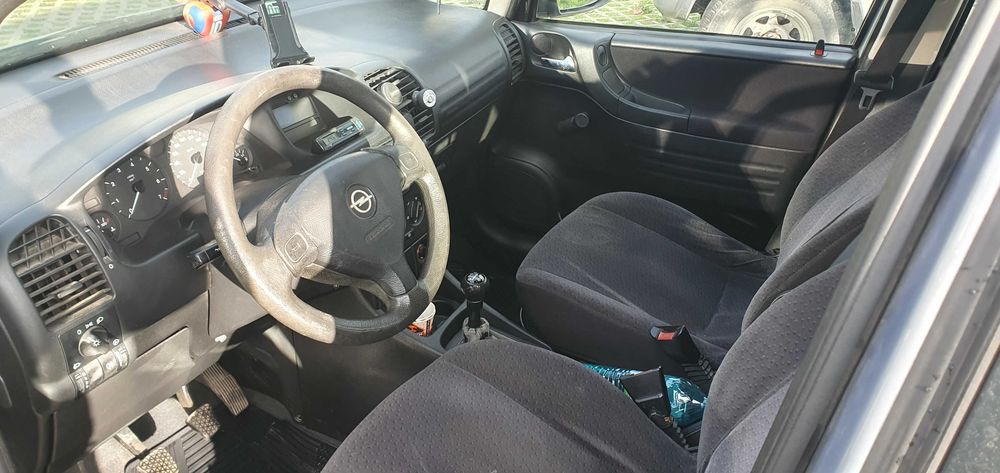 Опел Зафира газ бензин