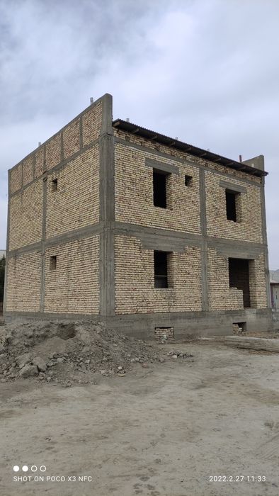 Qurilishi tugalanmagan bino