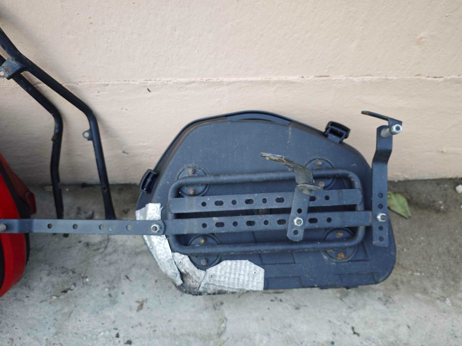 Vand Top Case + 2 Side Cases Made in China Universale