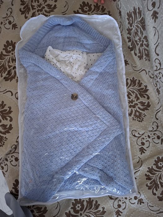 Продам конверт на выписку