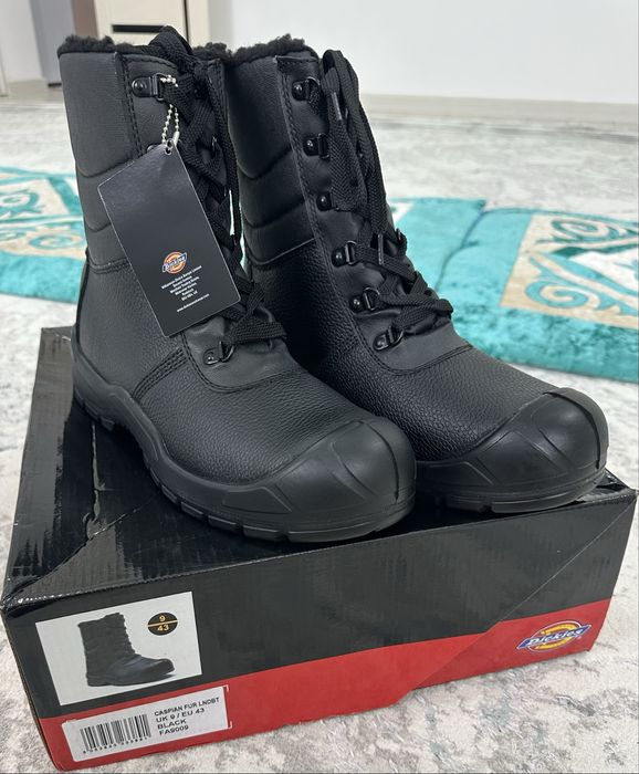 Зимний ботинка 43 размер.