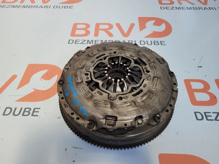 Kit ambreiaj ( plac+ disc + volanta ) 2,3 motorizare pentru Renault Ma