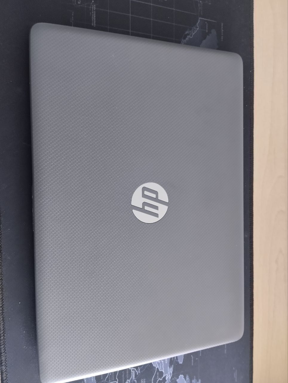AMD Athlon Silver 3050U with Radeon Graphics      2.30 GHz idealniy