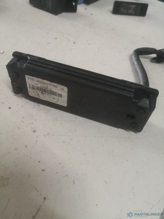 Antena navigatie PEUGEOT 407 (6D_) [ 2004 - > ] OEM 9653029780