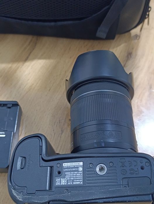 Canon R sotiladi